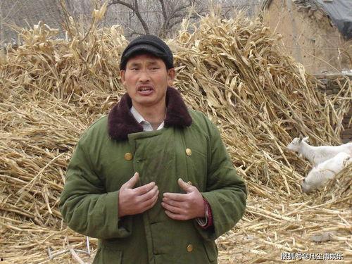 大衣哥女儿爆料了吗视频,揭秘家庭背后故事  第2张